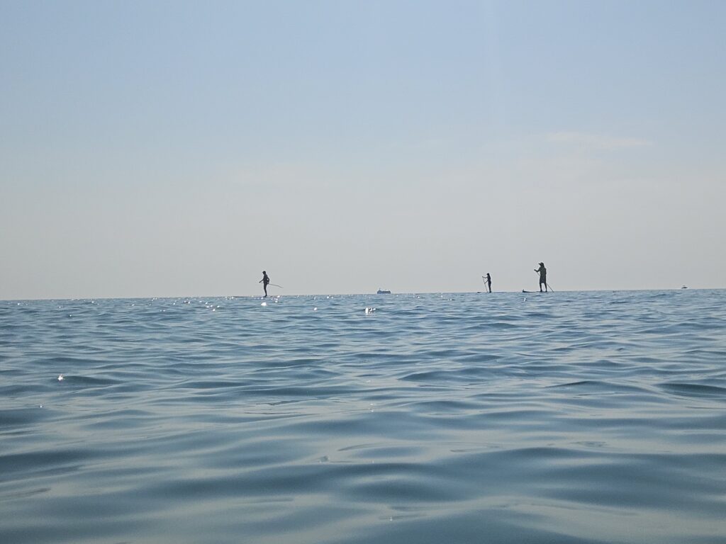 Paddleboarders near Fullerton Beach in Chicago